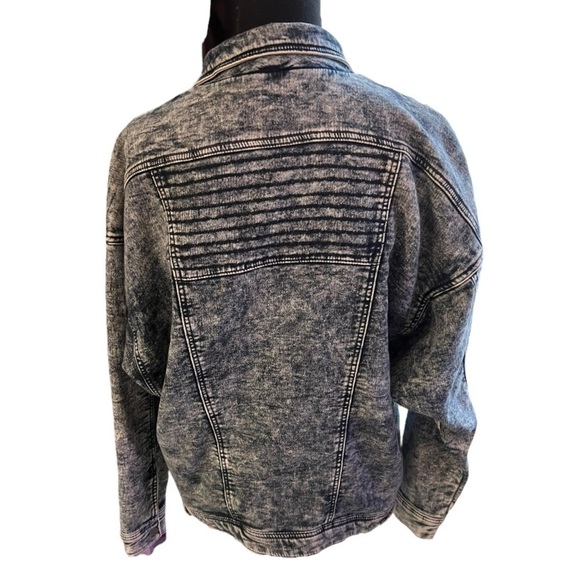 Vintage DKNY Oversized Acid Wash Jean Jacket XL - Picture 5 of 12